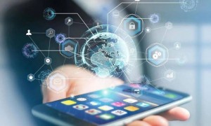 进击的AI手机，撞上隐私墙