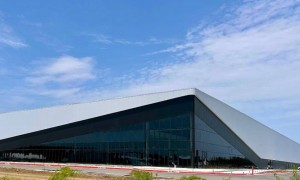 马斯克已成为史上首位身价5000亿美元的人