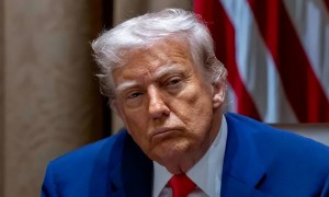 原创 
            中国对美国出手：卡住14nm及以下芯片、256层+存储，目标明确