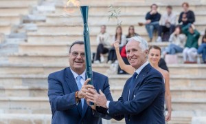 米兰冬奥会圣火交接仪式在雅典举行 2026年2月6日开幕