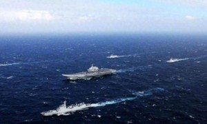 看谁敢插手，大陆围岛军演的同时，普京果断出手，用行动支持中国统一