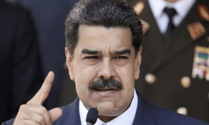 美军首次入侵委内瑞拉本土，炸毁码头全身而退，马杜罗没半点声音