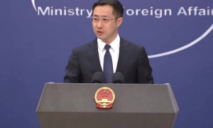 欧盟拟提出法案，想用俄罗斯资产给乌克兰贷款，关键时刻，中方指出一条明路！