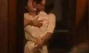 原创 
            黄色网站为什么能让你免费观看，了解真相后，你还敢继续浏览吗