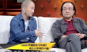 曝78岁李保田近况，房内略显杂乱，喝10元的桶装水，找人维修窗户