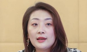 曝宗馥莉辞职原因，娃哈哈新总经理遭深扒，身份果然不简单！
