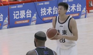 原创 
            还能打！广东队被曝将留下男篮顶级内线，力保杜锋冲击总冠军！