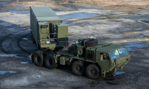 突发，美国借口联合军演，在日本部署堤丰中程导弹，石破茂态度转变，我外交部回应亮了