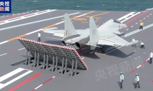 歼15DT首降福建舰，歼35的电磁保镖终于到位！航母的关键拼图补齐