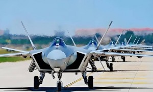 歼-20突破300架，不算什么，真正让美国失眠的还在后面