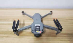 原创 
            美国又认怂了？撤销无人机进口禁令：中国无人机无可替代！