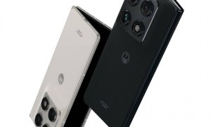 摩托罗拉发布首款大折叠屏手机Razr Fold亮相CES2026