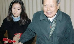 原创 
            装不下去了？杨振宁去世才6天，恶心的事就发生了，结局大快人心